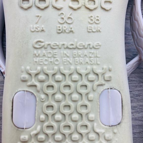 Used Ipanema
Women's Wave Heart Sparkle Flip-Flop Sandals size 7 - Picture 7 of 7